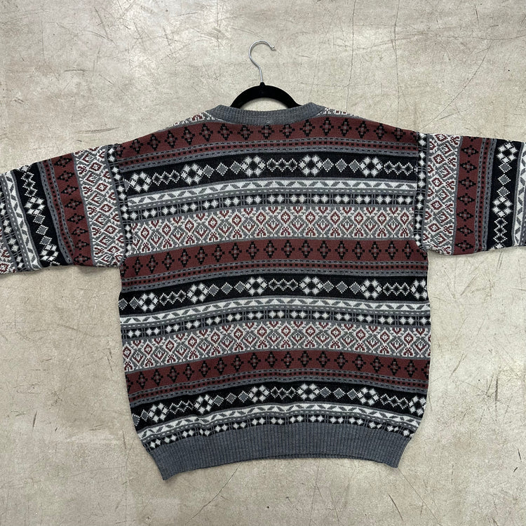 GRAY BLACK BROWN SWEATER