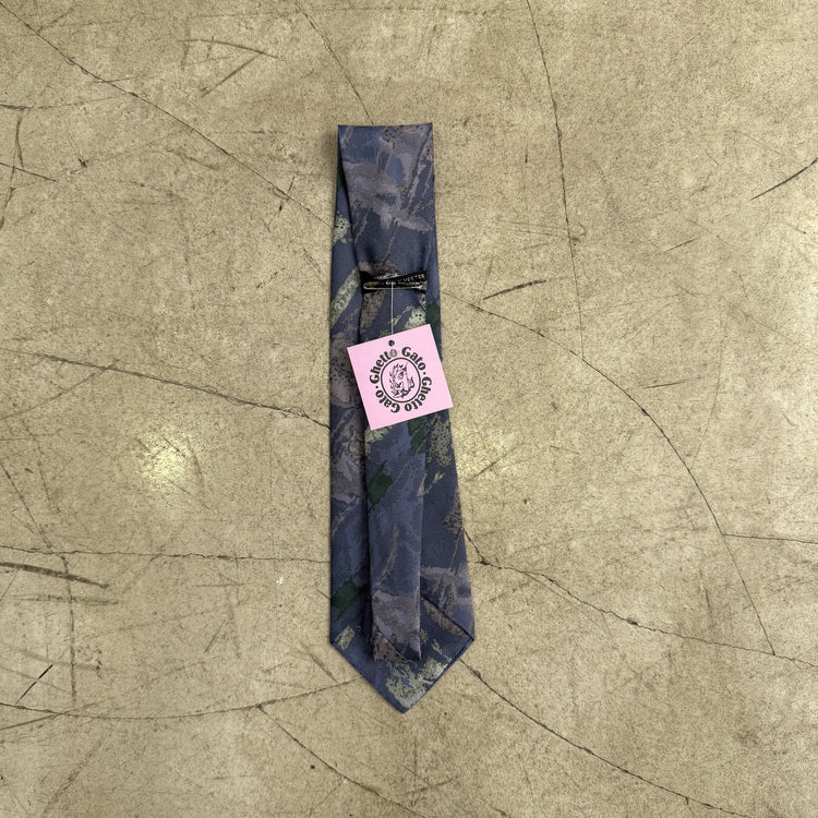 TAZ-SQUARES-KRAWATTE