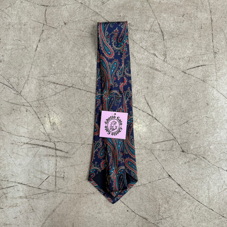 TAZ-SQUARES-KRAWATTE