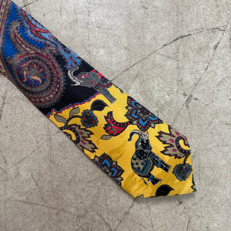 TAZ SQUARES TIE