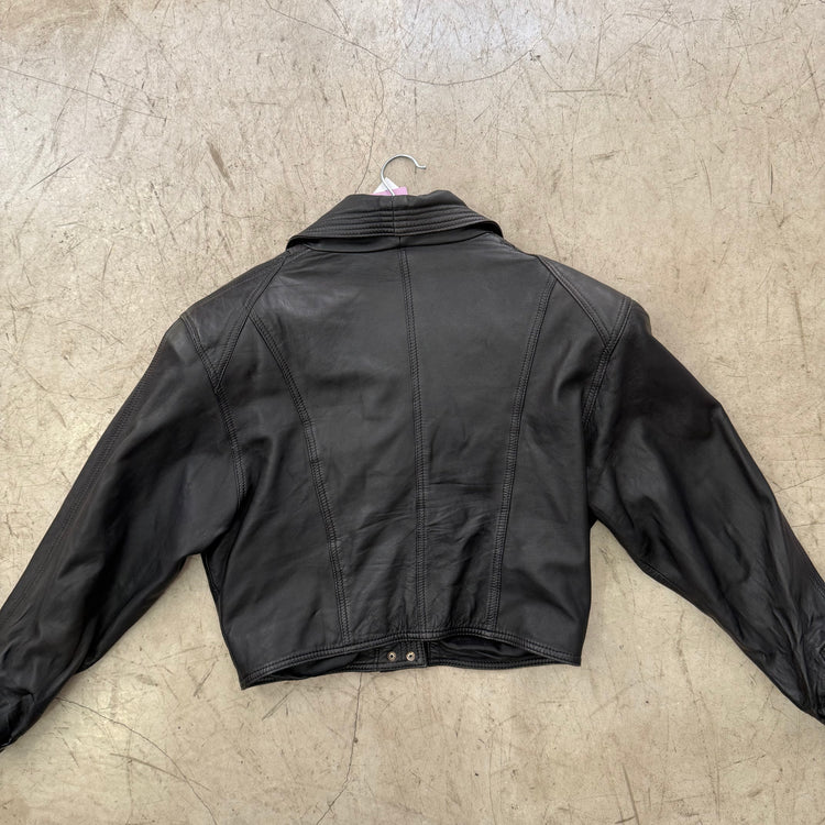BOMBER CORTA PIEL BLACK