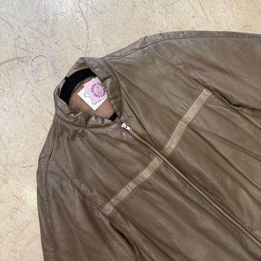 BOMBER PIEL TAUPE ACOLCHADA