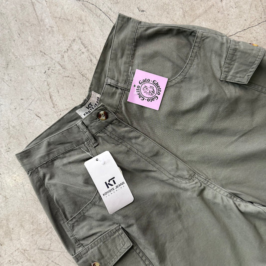 SHORT GREEN CARGO KOYOTE