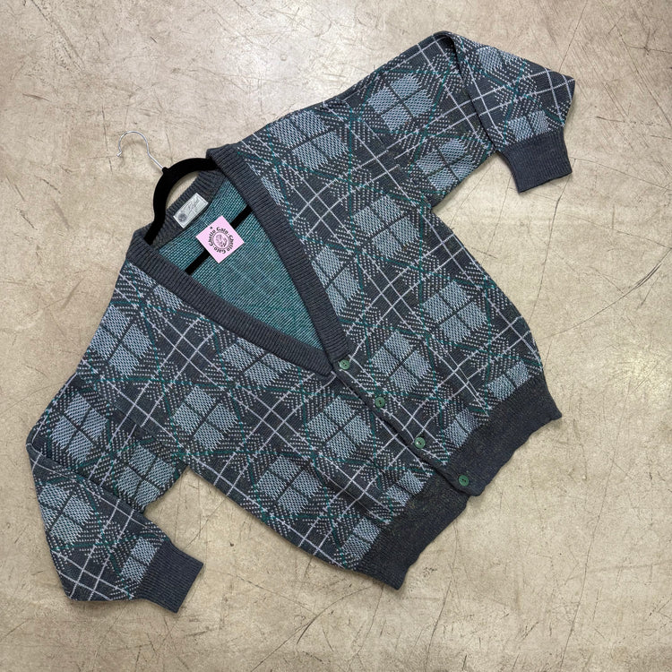 IDEAL BLUE CARDIGAN SWEATER