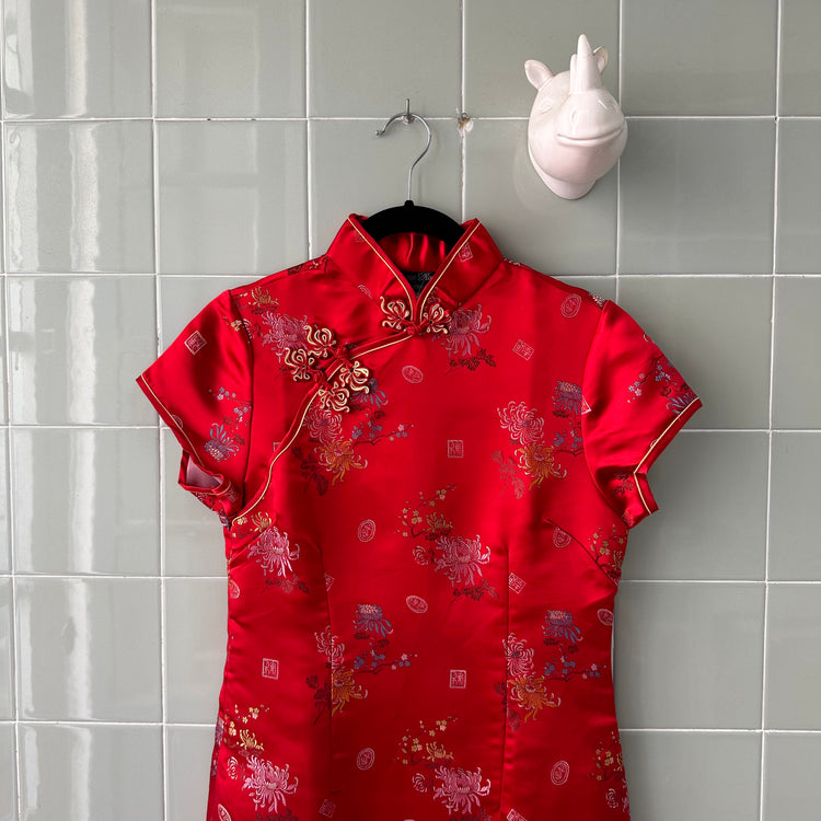 VESTIDO QUIPAO ROJO