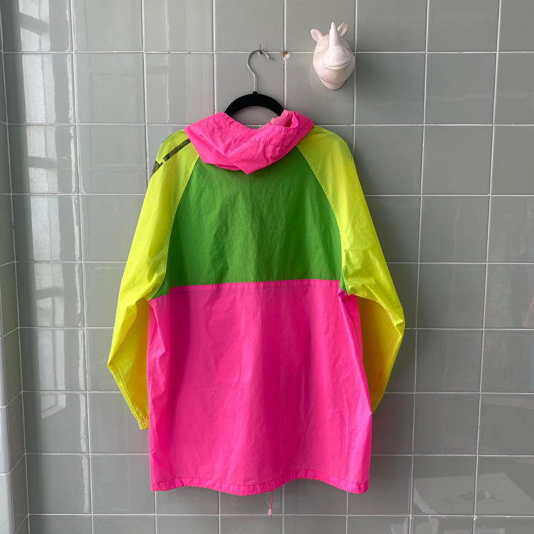 CRAZY JACKET CHUBASQUERO NEON