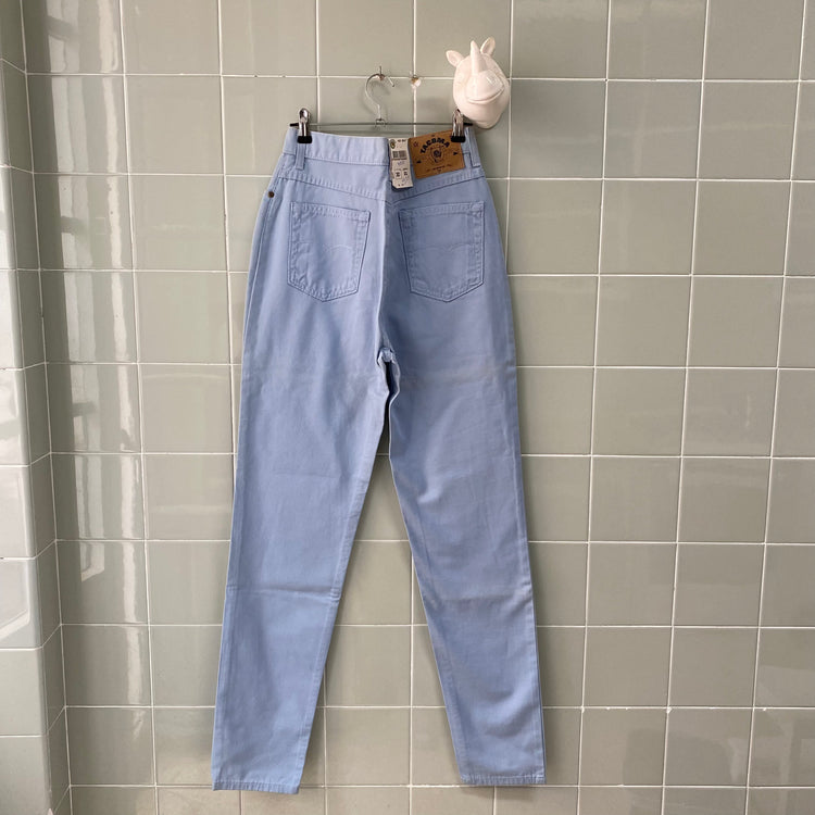 VAQUERO CELESTE TACOMA