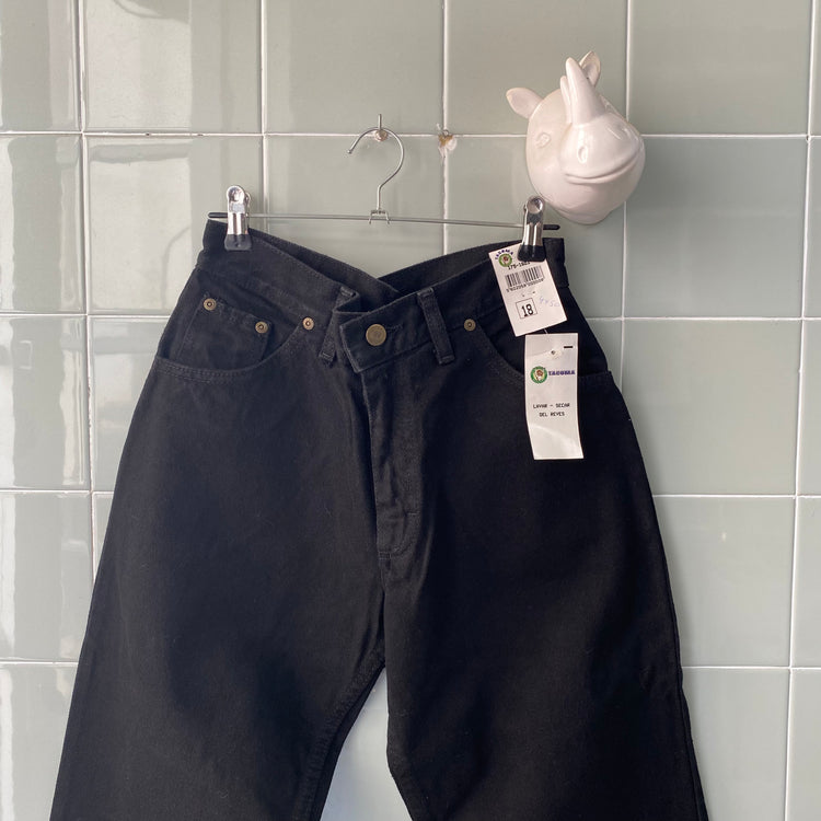 VAQUERO TACOMA BLACK