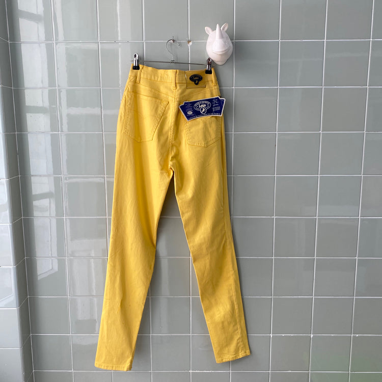 PANTALÓN AMARILLO LOIS