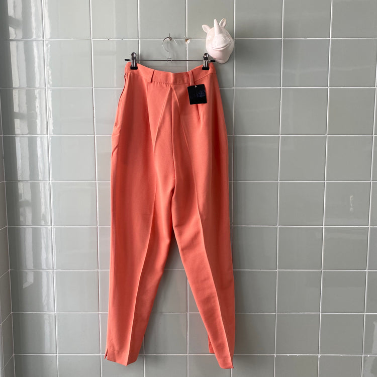 PANTALÓN PINZAS CORAL