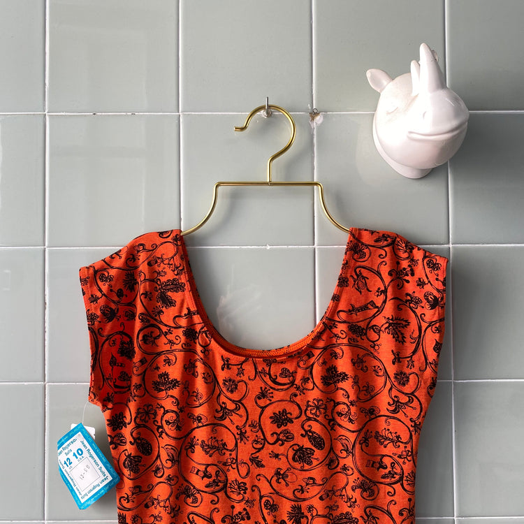 BODY ORANGE FLOWERS