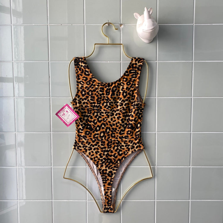 BAÑADOR LEOPARDO TANGA