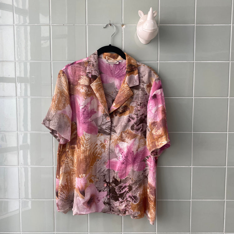CAMISA PINK FLOWERS TIE DYE