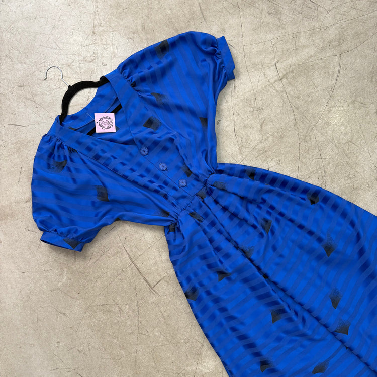 ROTES QUIPAO-KLEID