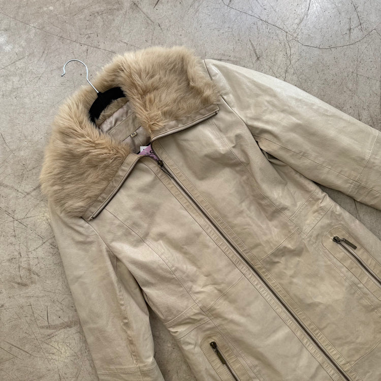 ABRIGO LARGO PIEL BEIGE PELO Y2K