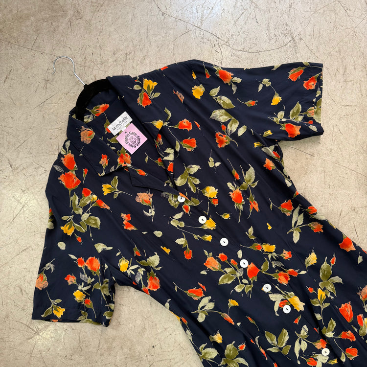 VESTIDO MARINO FLORAL BOTONES