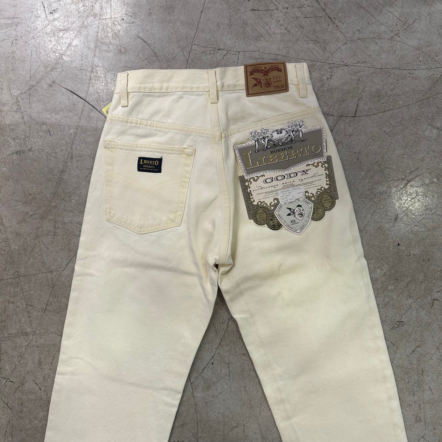 VAQUERO LIBERTO CODY YELLOW - Main Image