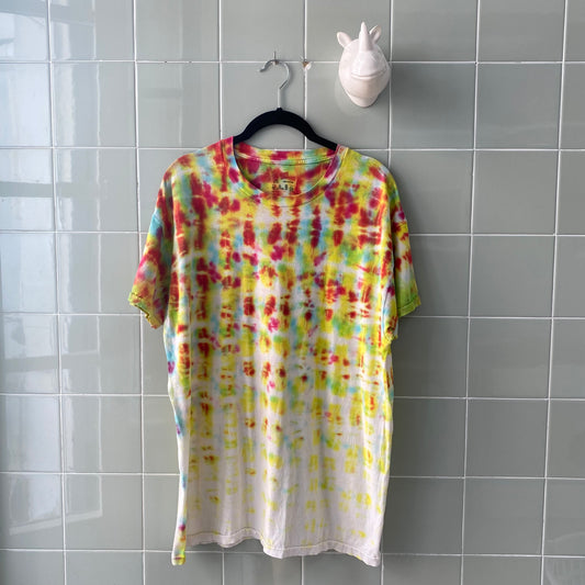 CAMISETA TIE DYE MULTICOLOR